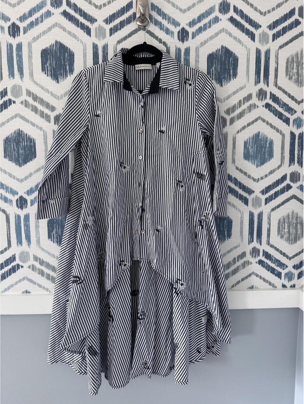 Neiman Marcus Blouse